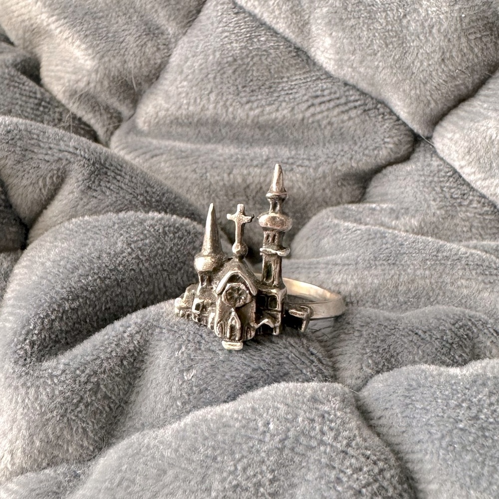 Reposeux / Mercury Hour Church ring